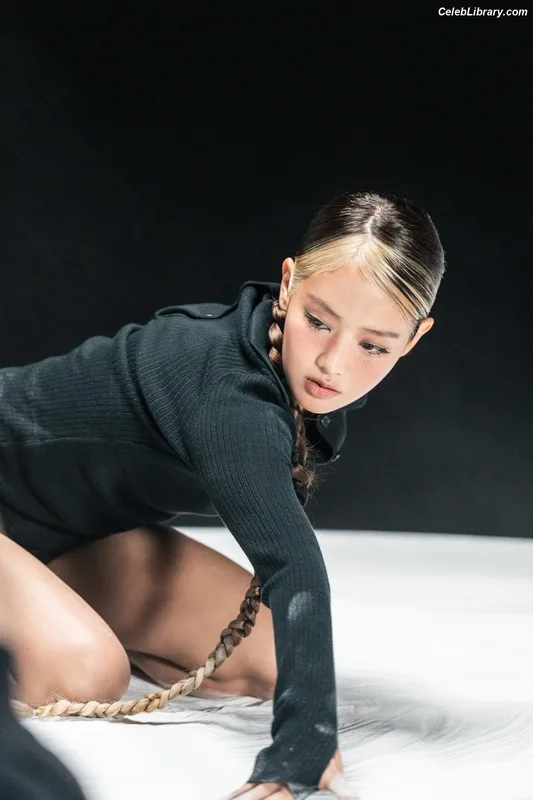 Minnie ((G)I-DLE) photo 20 of 773