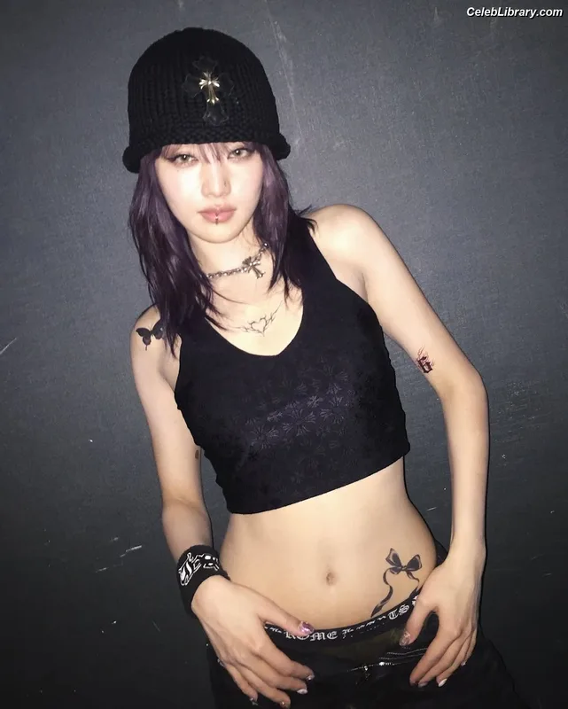 Minnie ((G)I-DLE) photo 23 of 773