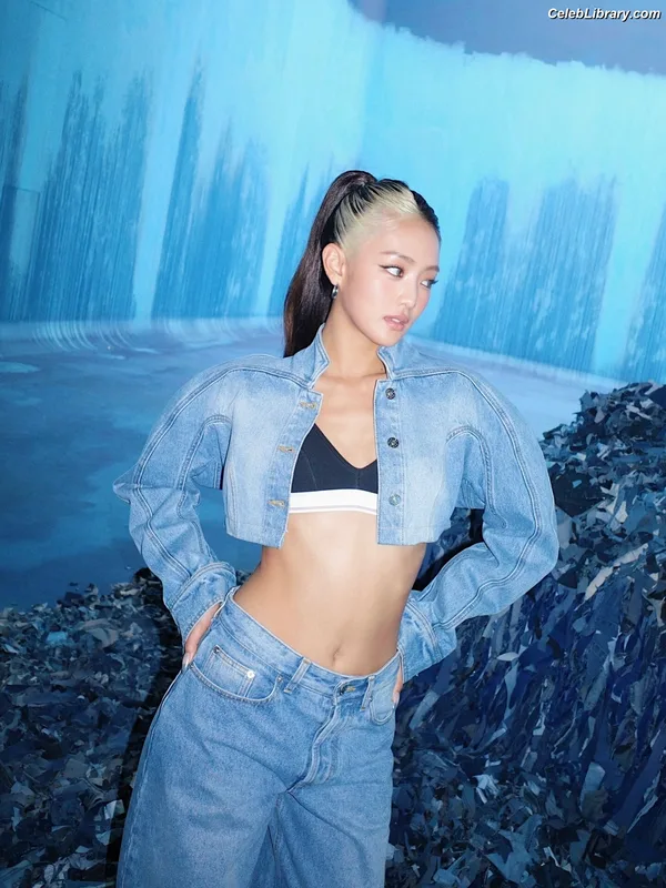 Minnie ((G)I-DLE) photo 17 of 773