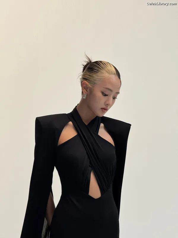Minnie ((G)I-DLE) photo 14 of 773