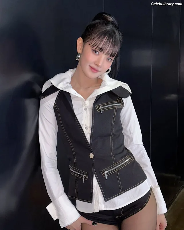 Minnie ((G)I-DLE) photo 12 of 773