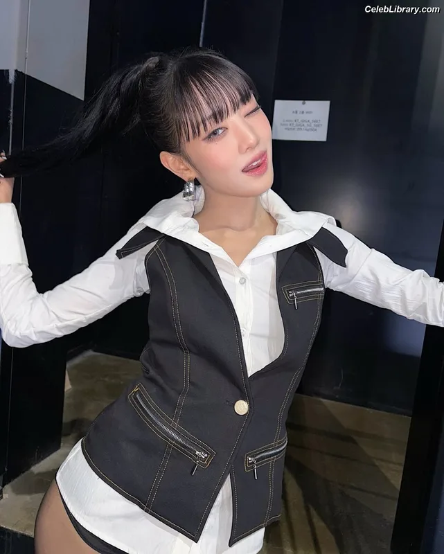 Minnie ((G)I-DLE) photo 22 of 773