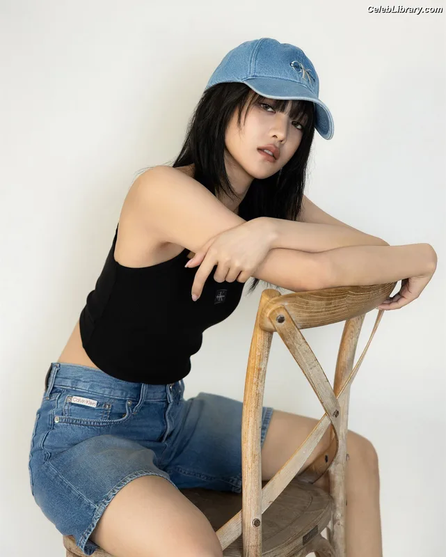 Minnie ((G)I-DLE) photo 17 of 773