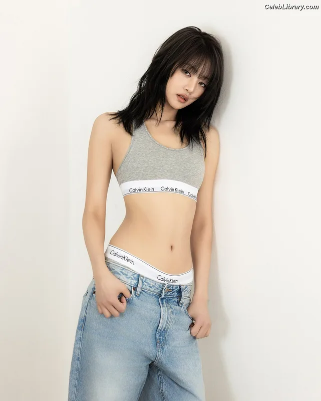 Minnie ((G)I-DLE) photo 18 of 773