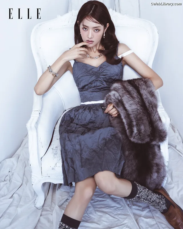 Minnie ((G)I-DLE) photo 16 of 773