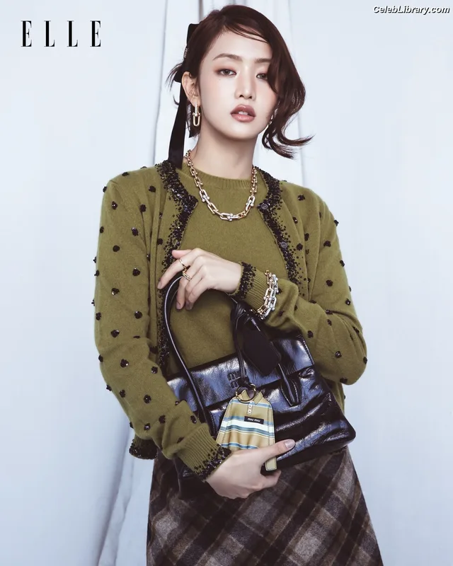 Minnie ((G)I-DLE) photo 15 of 773