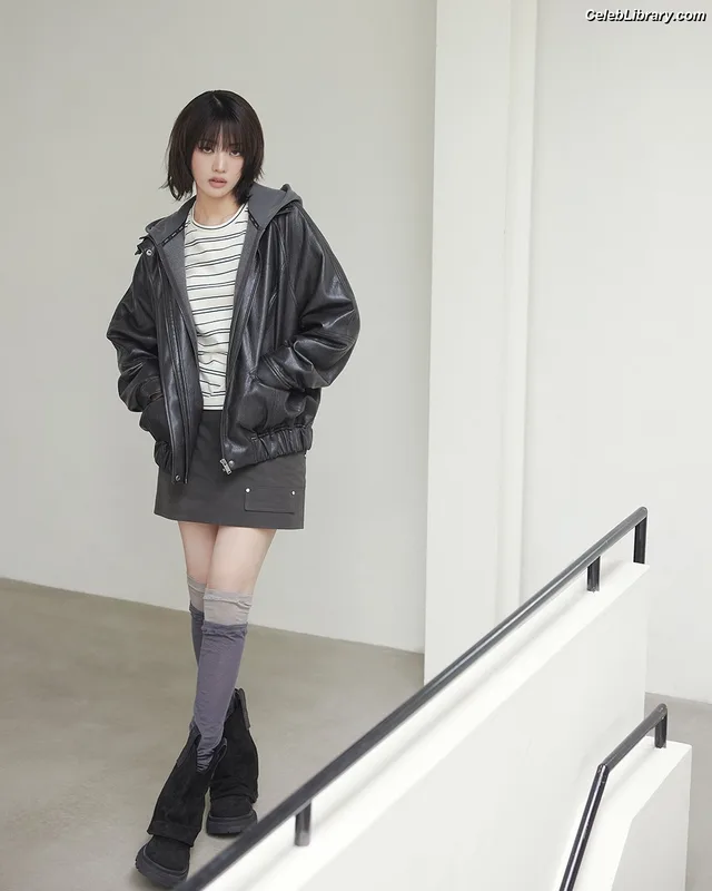 Minnie ((G)I-DLE) photo 3 of 773