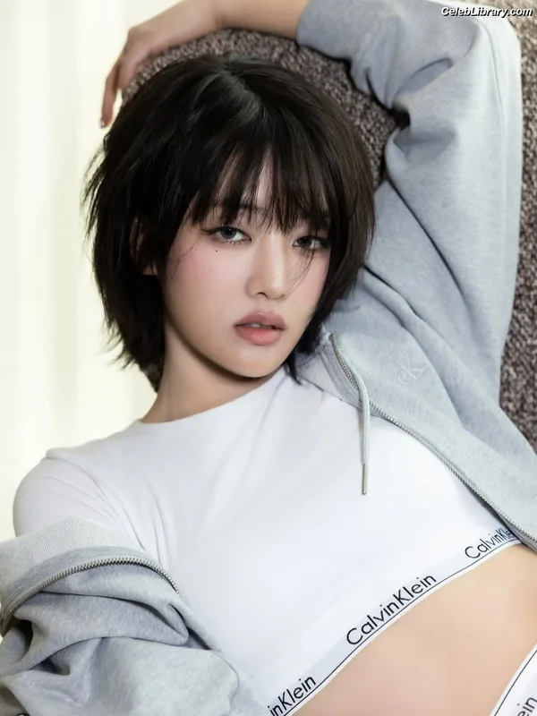 Minnie ((G)I-DLE) photo 1 of 773
