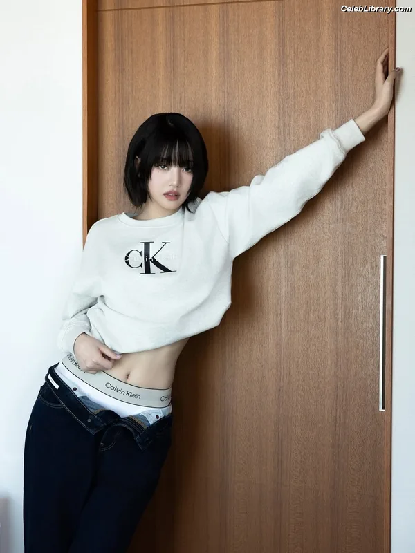 Minnie ((G)I-DLE) photo 3 of 773