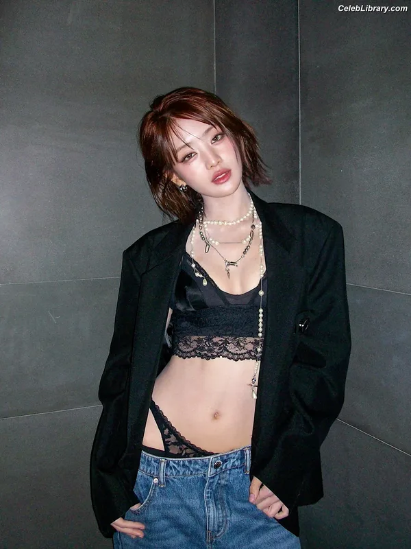 Minnie ((G)I-DLE) photo 14 of 773