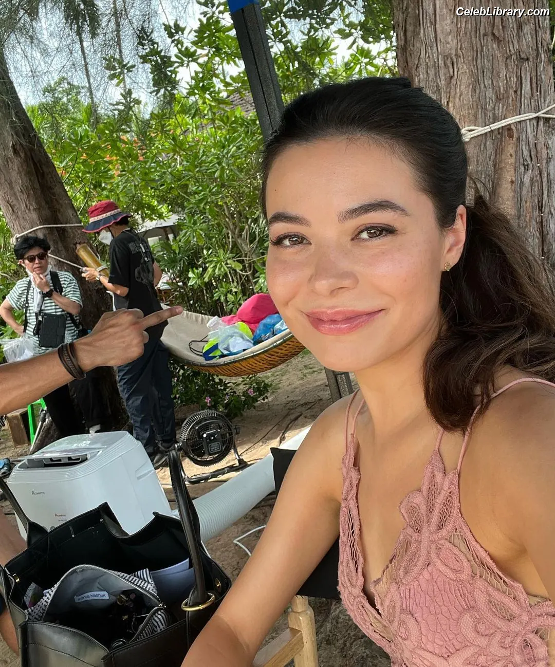 Miranda Cosgrove photo 22 of 263