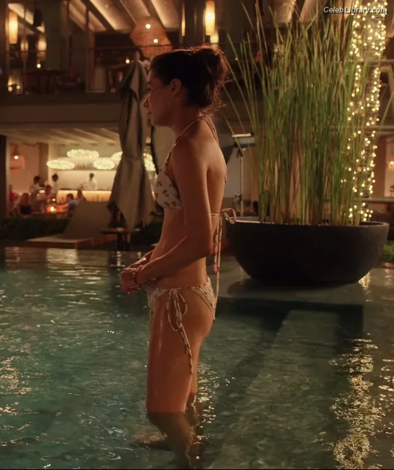 Miranda Cosgrove photo 14 of 264