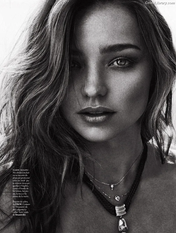 Miranda Kerr photo 2 of 801