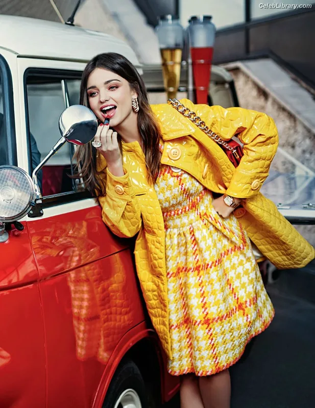 Miranda Kerr photo 23 of 801