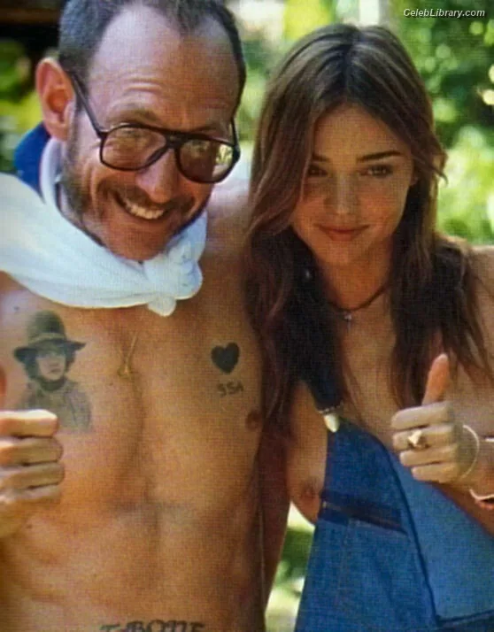 Miranda Kerr photo 8 of 801