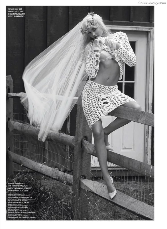 Miranda Kerr photo 11 of 801