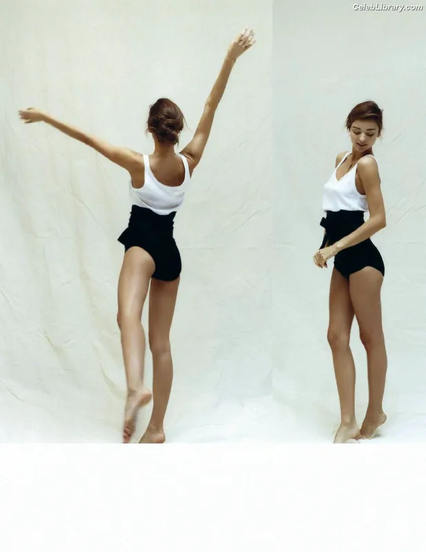 Miranda Kerr photo 21 of 801