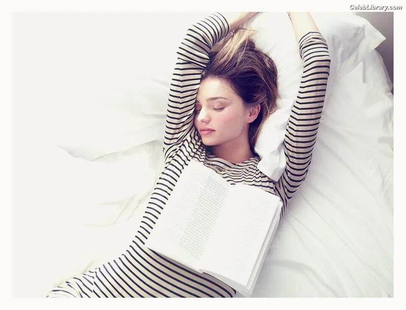 Miranda Kerr photo 22 of 801