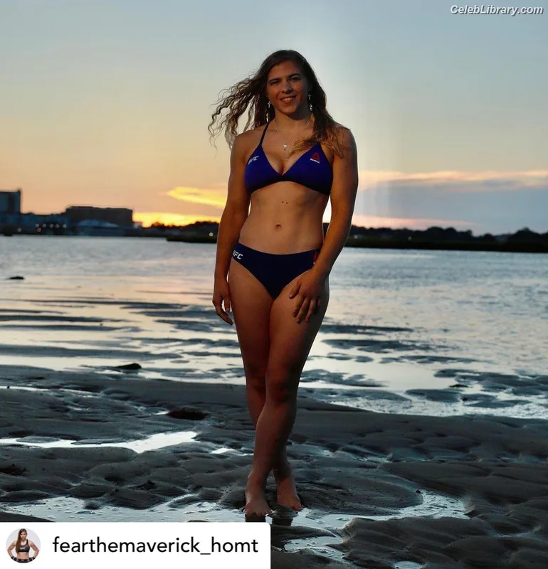 Miranda Maverick photo 1 of 73