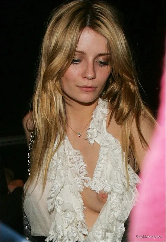 Mischa Barton photo 16 of 80