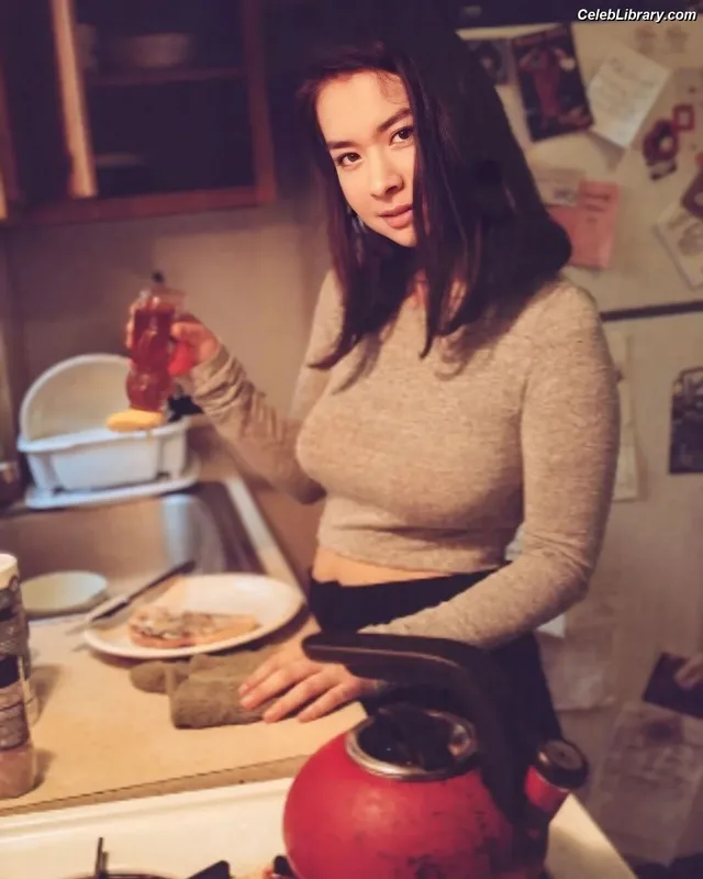 Mitsuki Laycock photo 10 of 43