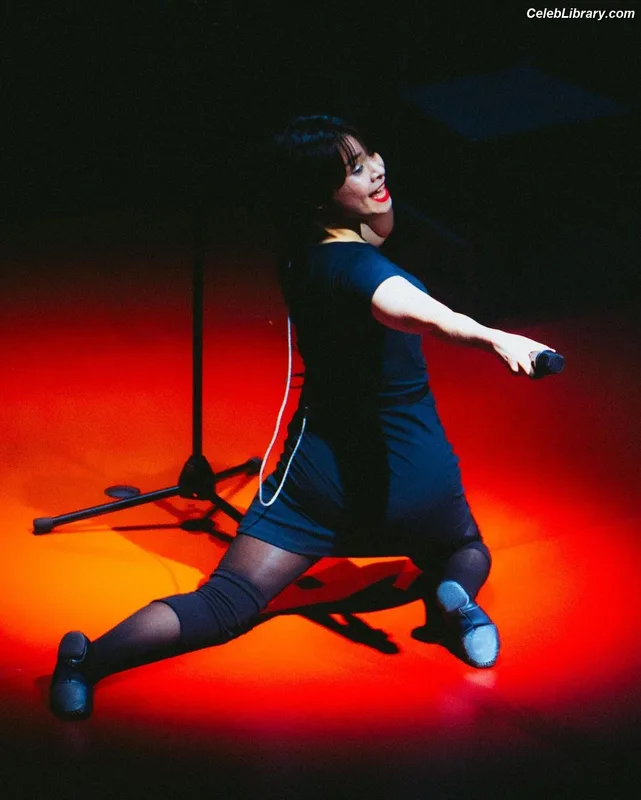 Mitsuki Laycock photo 18 of 43
