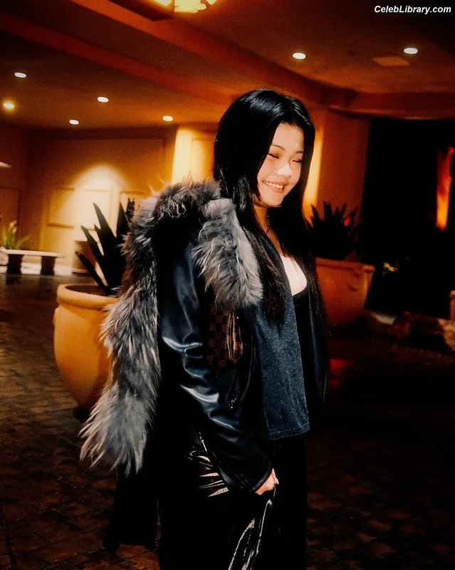 Miya Cech photo 3 of 39