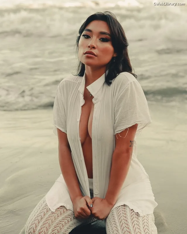 Miya Horcher photo 4 of 18