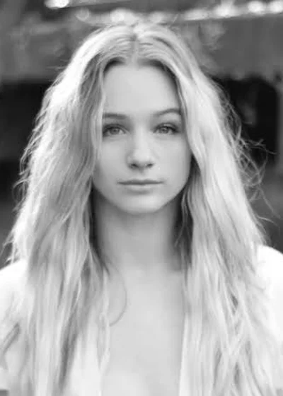 Mollee Gray