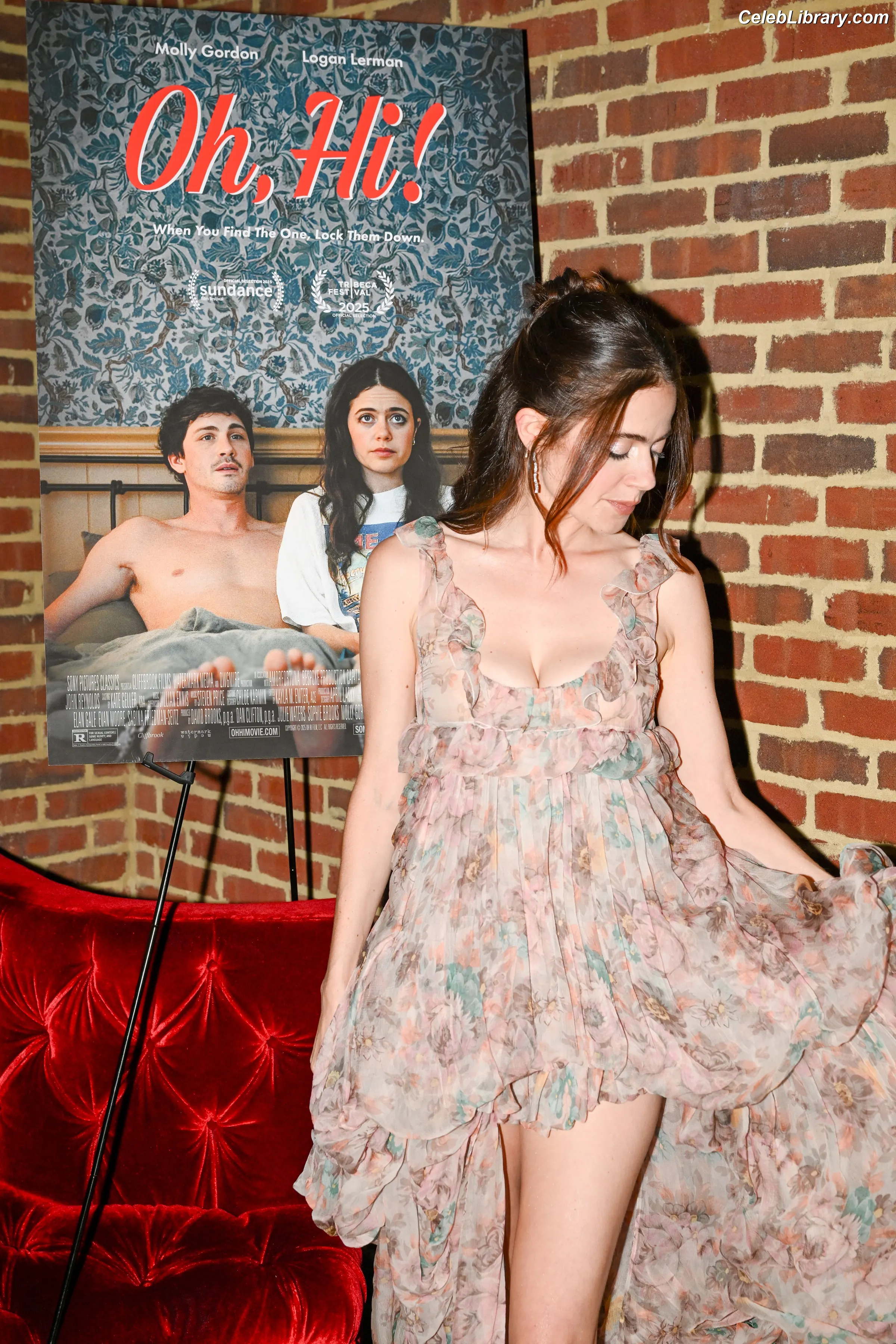 Molly Gordon photo 7 of 351