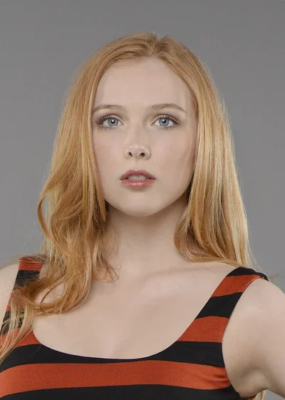 Molly Quinn