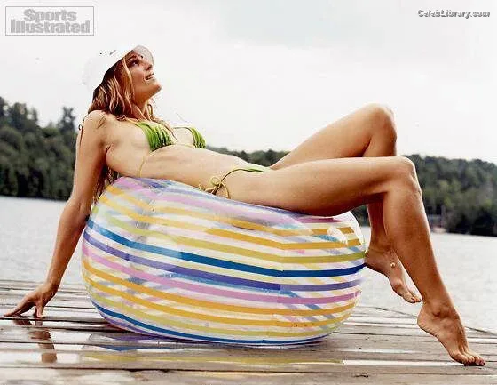 Molly Sims photo 14 of 147