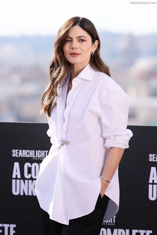 monica barbaro photo 1 of 740