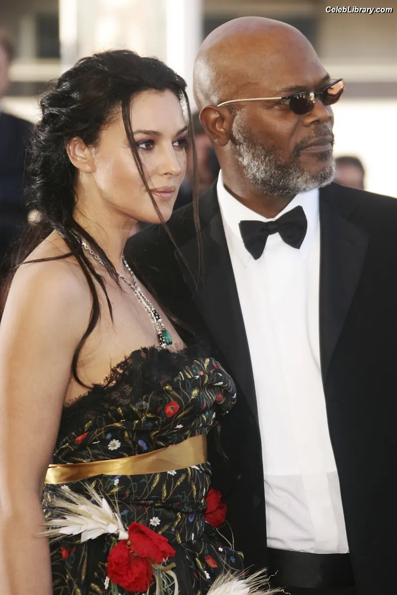 Monica Bellucci photo 4 of 1359