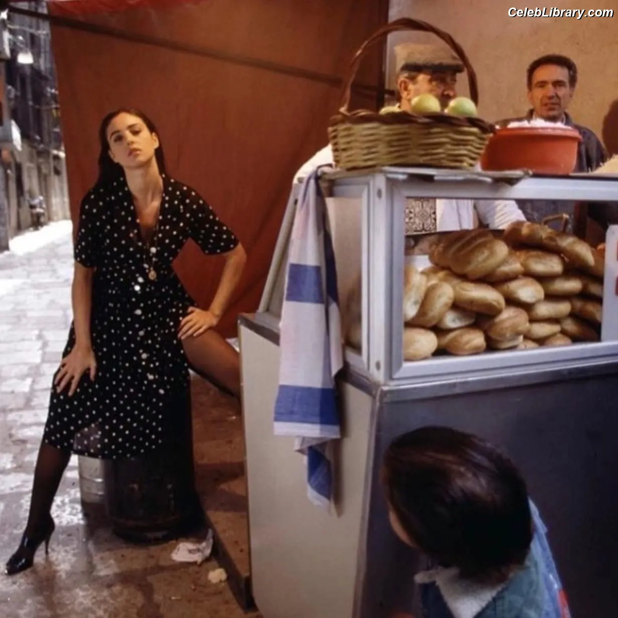 Monica Bellucci photo 9 of 1359