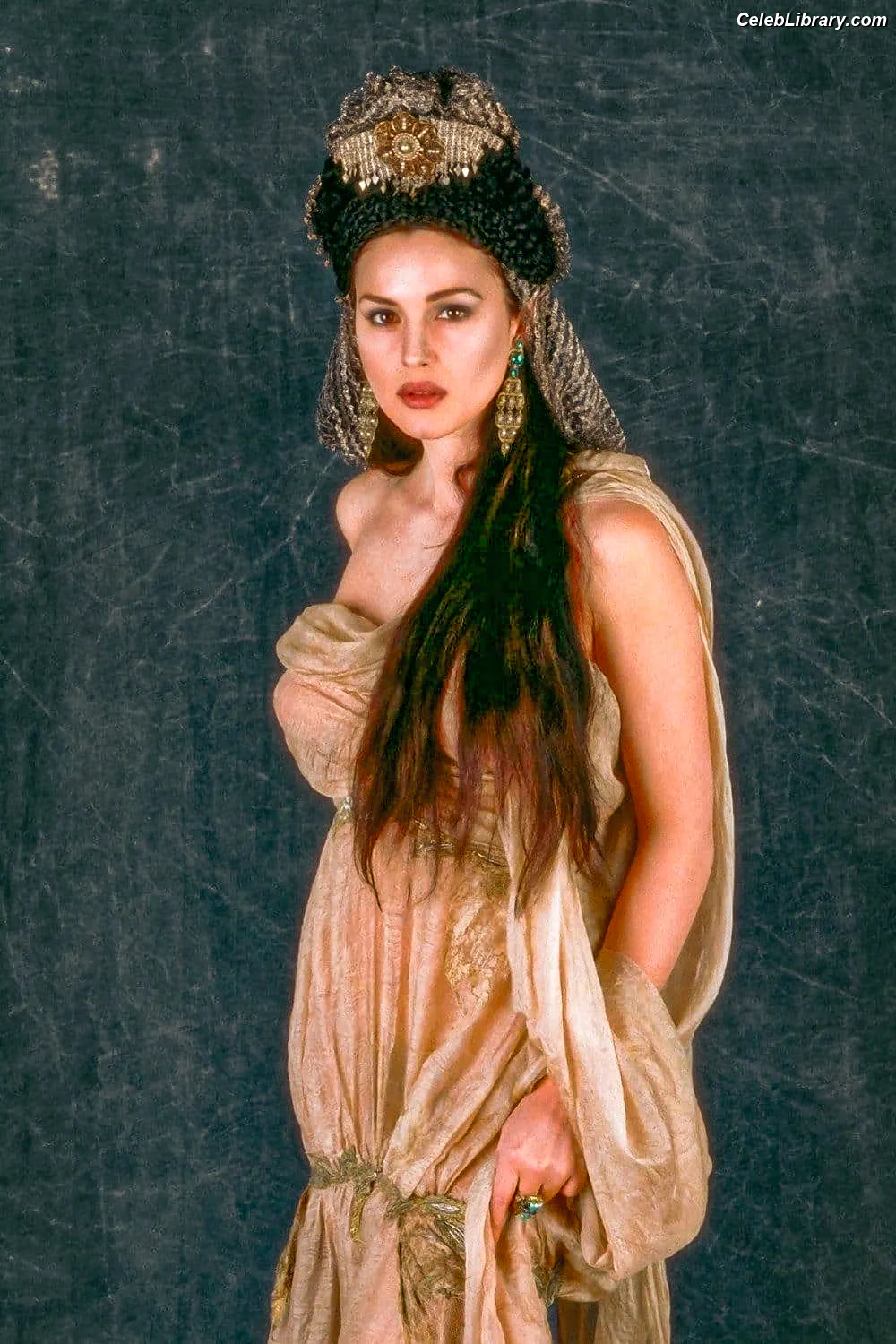 Monica Bellucci photo 4 of 1359