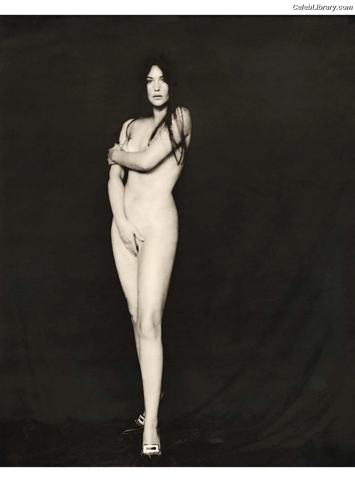 Monica Bellucci photo 20 of 1359