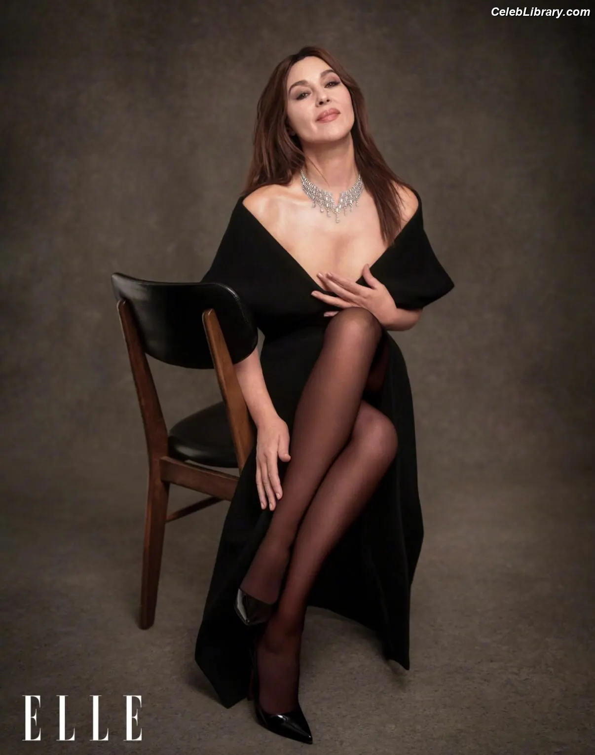 Monica Bellucci photo 4 of 1359