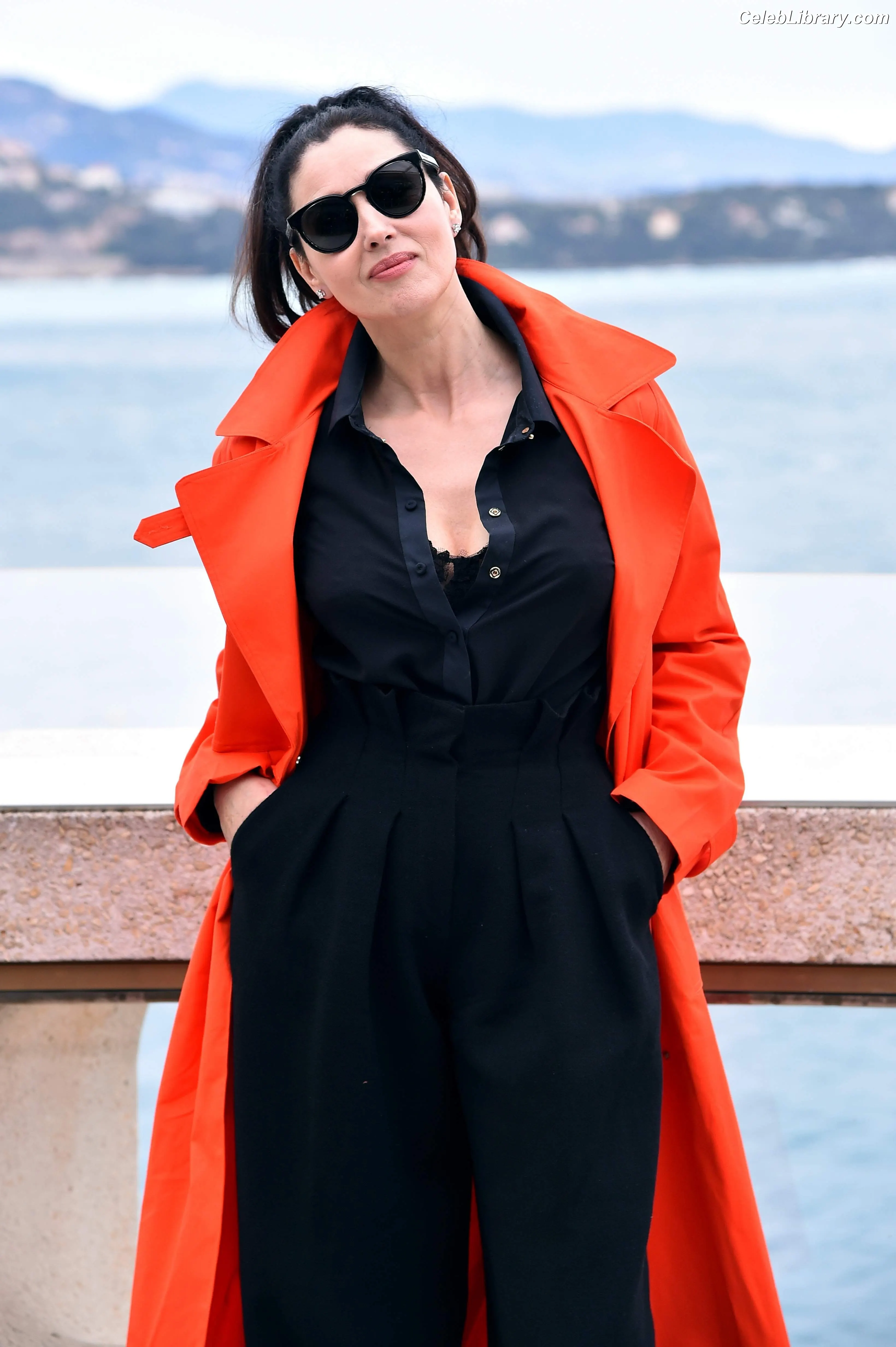 Monica Bellucci photo 12 of 1359