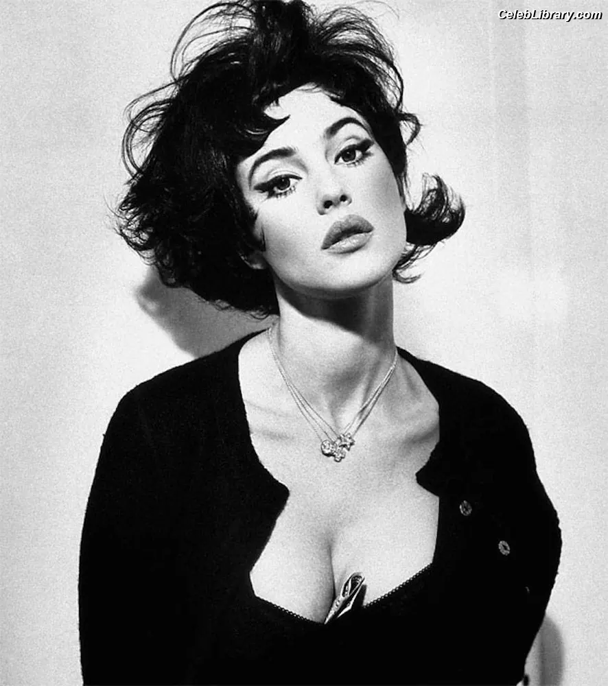 Monica Bellucci photo 21 of 1359
