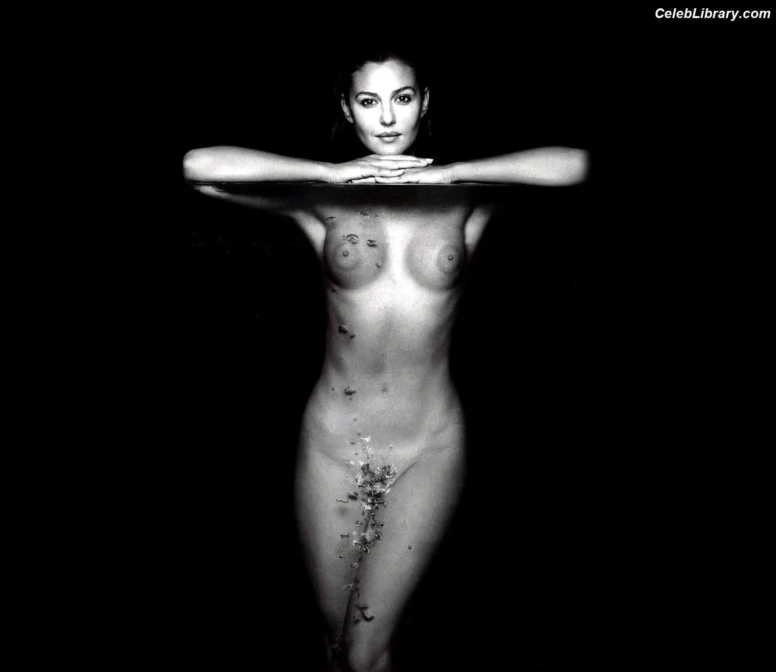 Monica Bellucci photo 6 of 1359