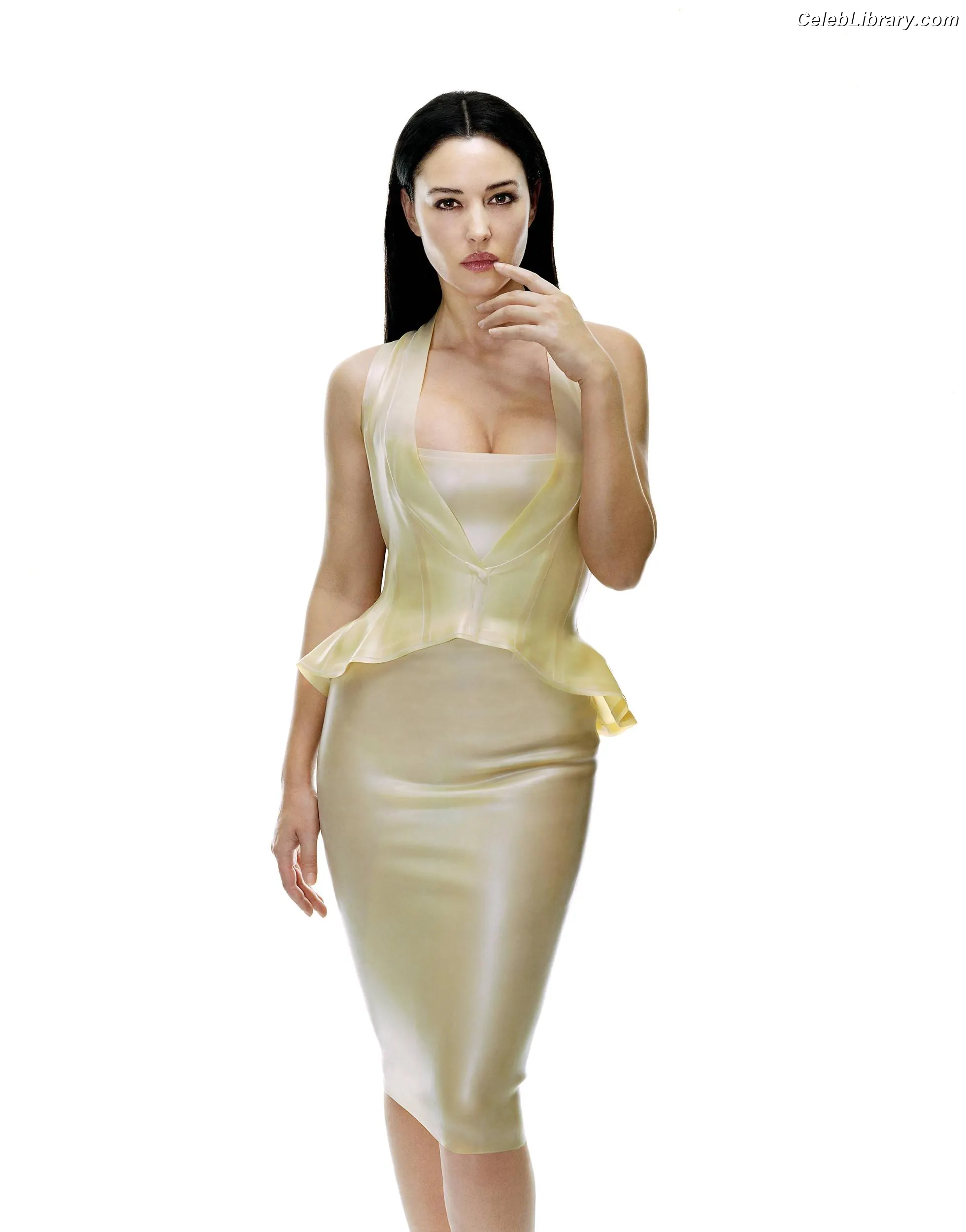 Monica Bellucci photo 4 of 1359