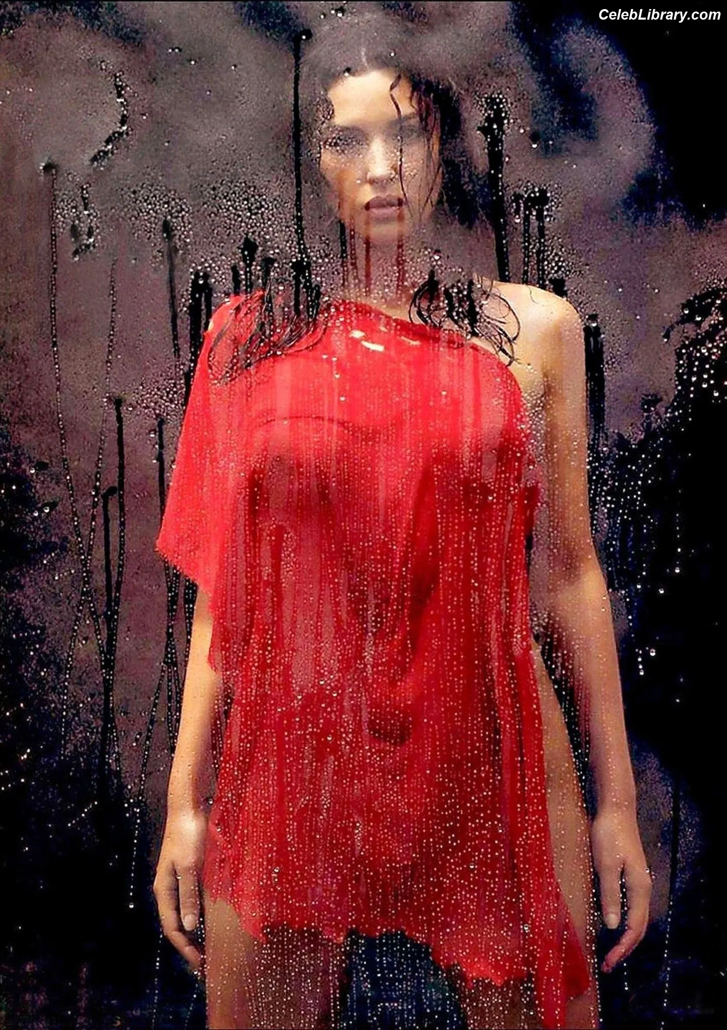Monica Bellucci photo 18 of 1359