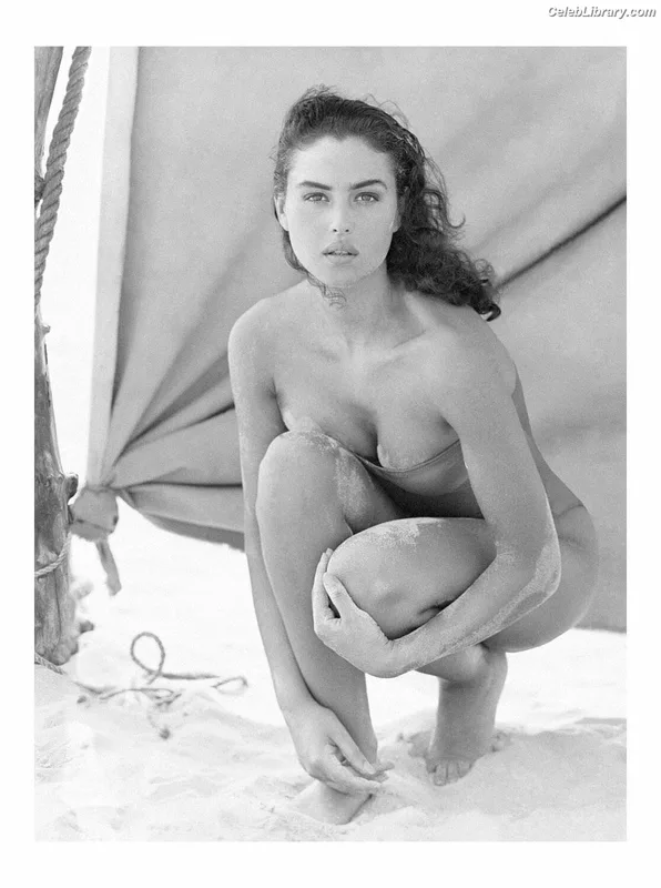 Monica Bellucci photo 8 of 1320