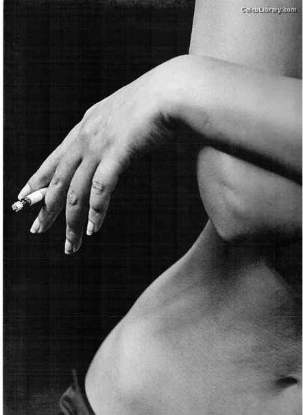 Monica Bellucci photo 3 of 1320