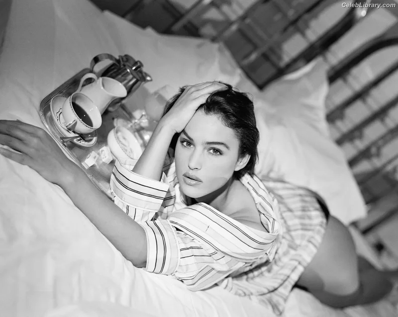 Monica Bellucci photo 13 of 1320