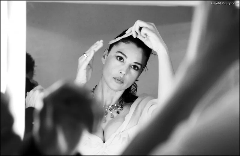 Monica Bellucci photo 6 of 1320