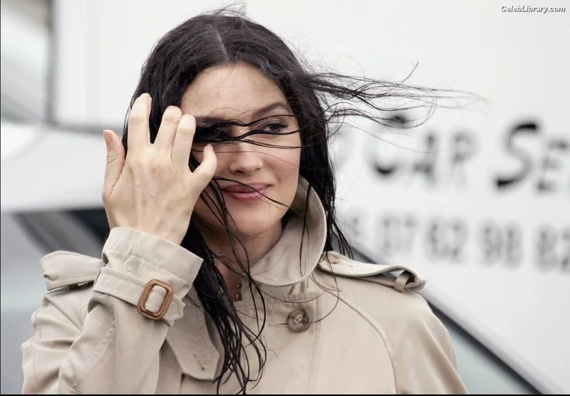 Monica Bellucci photo 12 of 1320