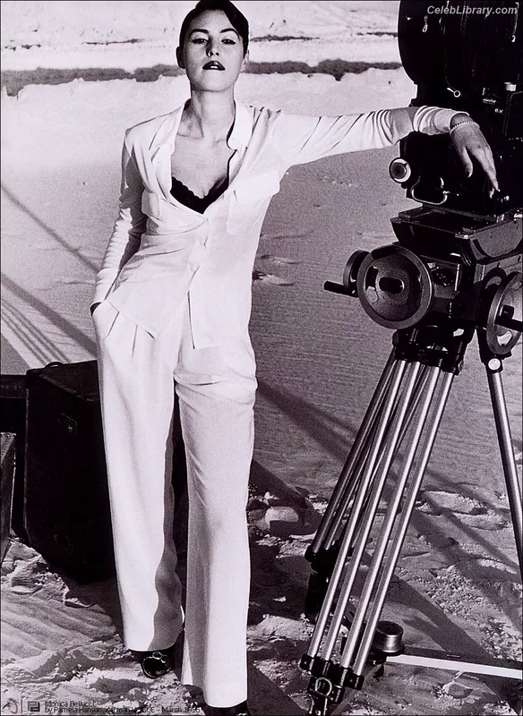 Monica Bellucci photo 13 of 1320