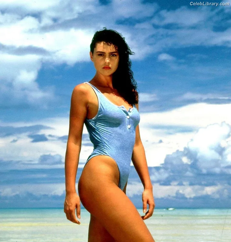 Monica Bellucci photo 16 of 1320